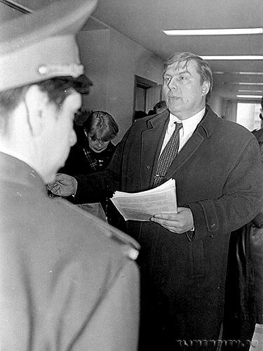 Милиция не пускает избранного Климентьева в нижегородскую мэрию