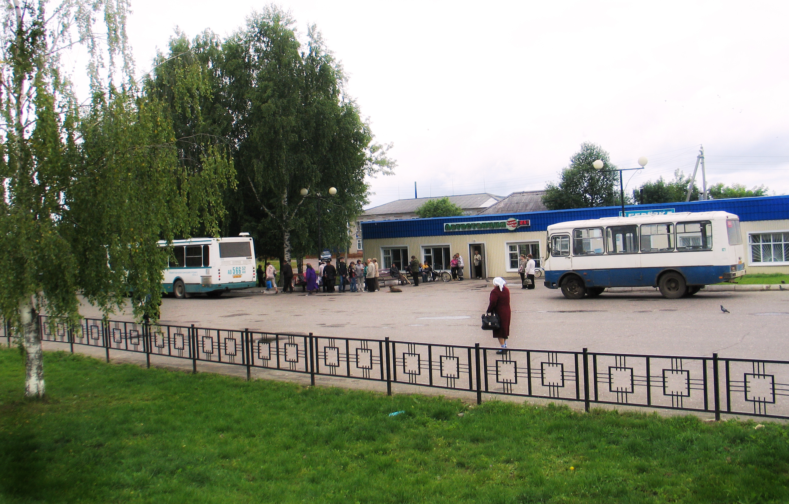 Автостанция в Шаранге
