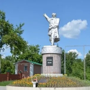 Памятник Кузьме Минину в Балахне