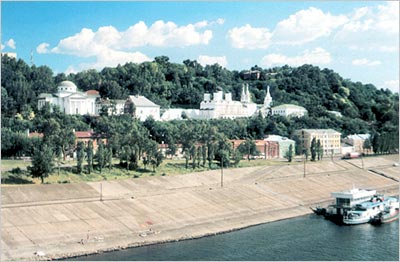 View of Blagoveschenskiy Monastery from Kanavinsky Bridge