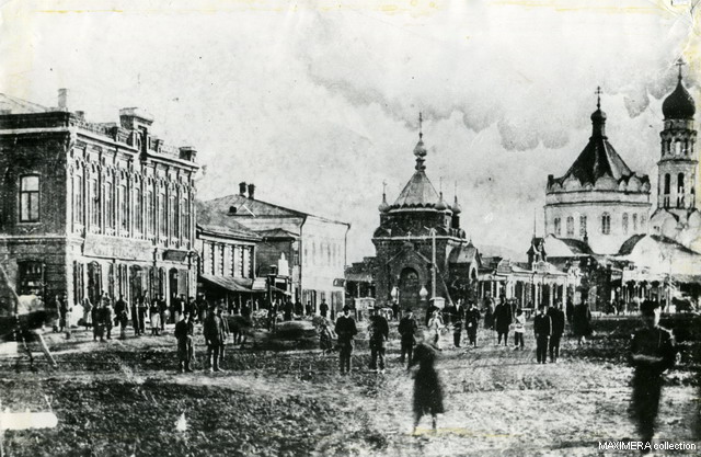 Center of the village of Bogarodskoye. View of the Chapel of Alexander II and the Church of the Resurrection of Christ