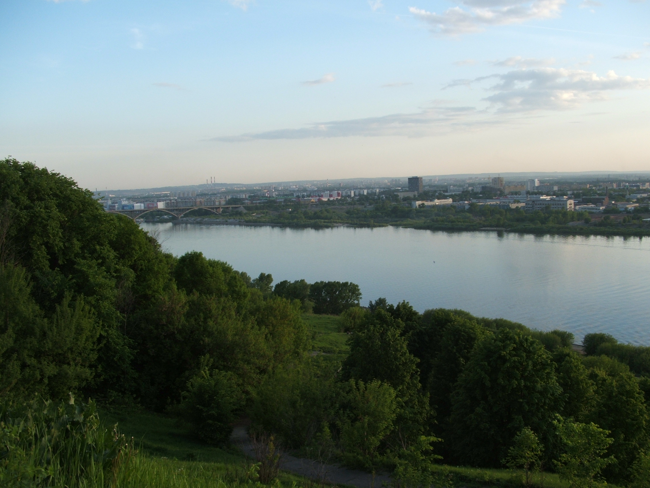The Oka and the Molitovsky Bridge spanning it