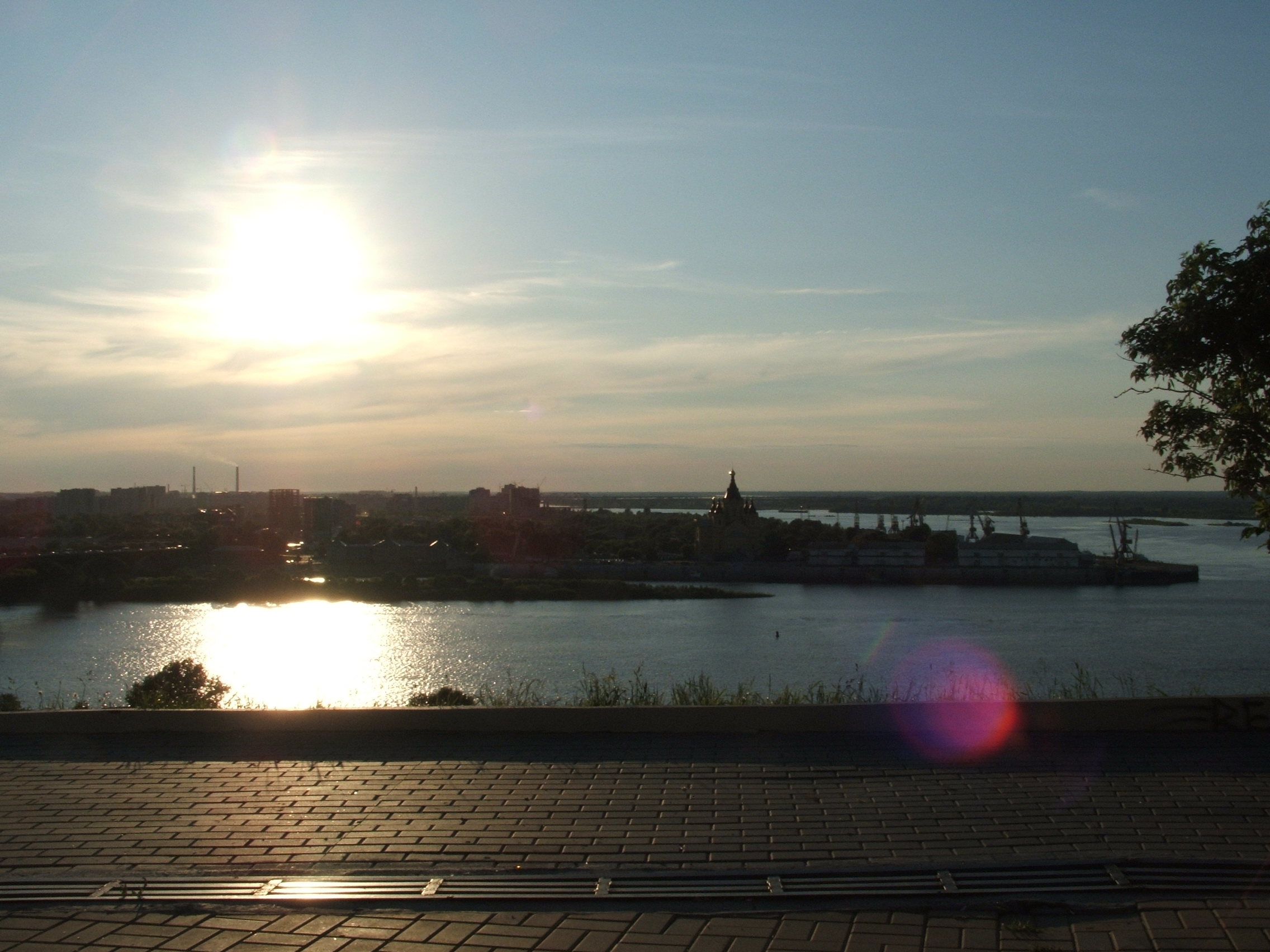 The Oka flowing into the Volga in Nizhny Novgorod