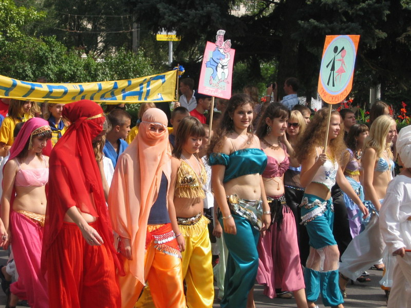 City Day in Nizhny Novgorod. Festive parade