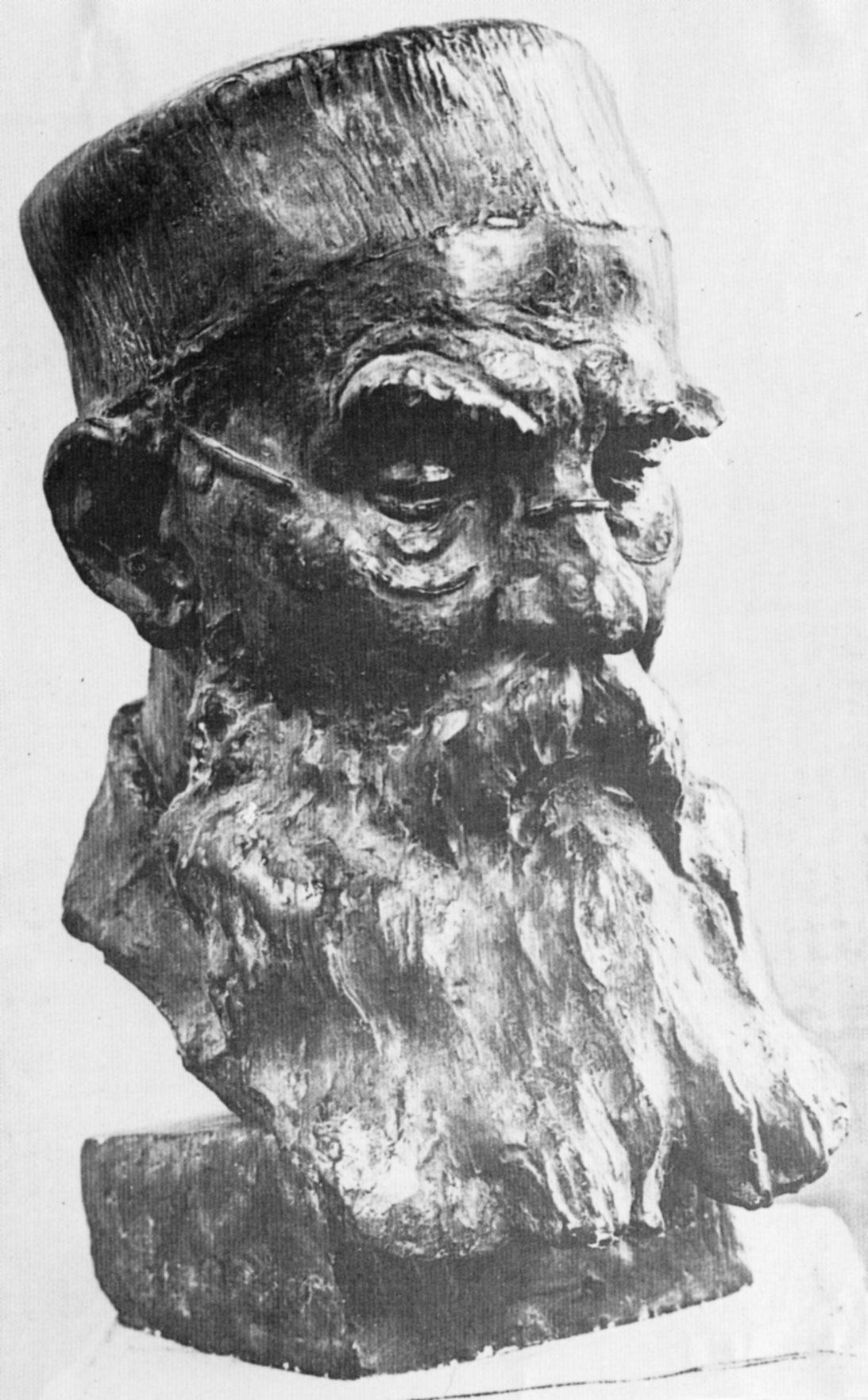 Portrait of Academician N. E. Favorsky. 1959. Plaster, toned