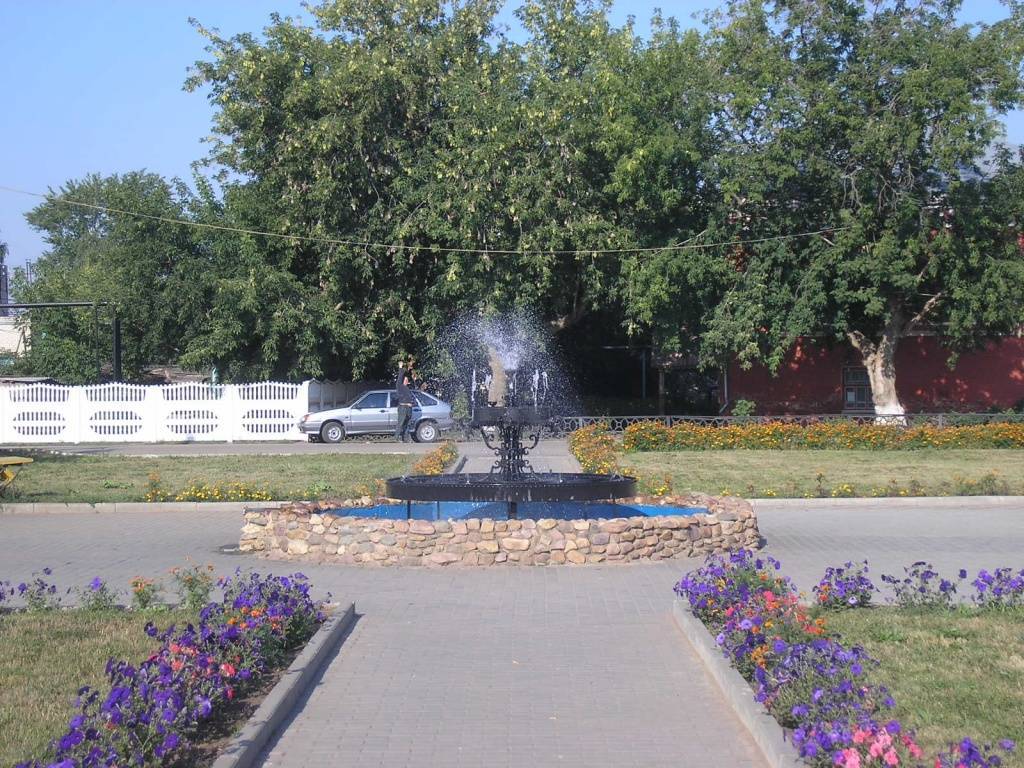 Fountain in the center