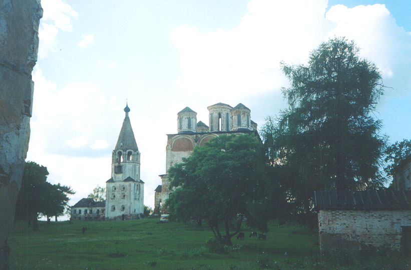 Svyato- Uspensky Men's Monastery