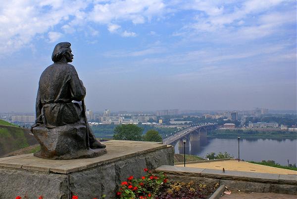 The Maxim Gorky Monument on Fedorovsky Embankment
