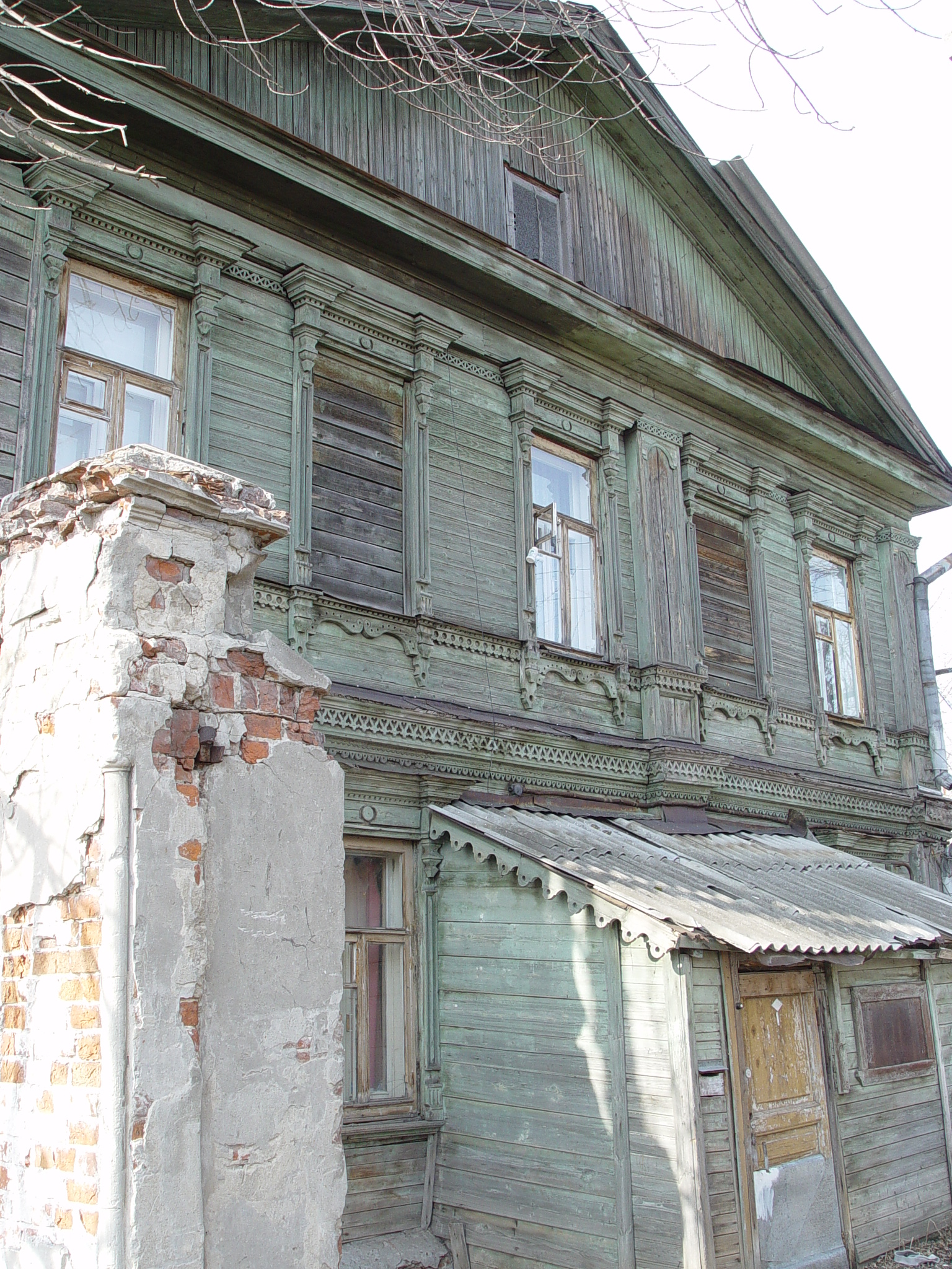Grebeshok, building 4
