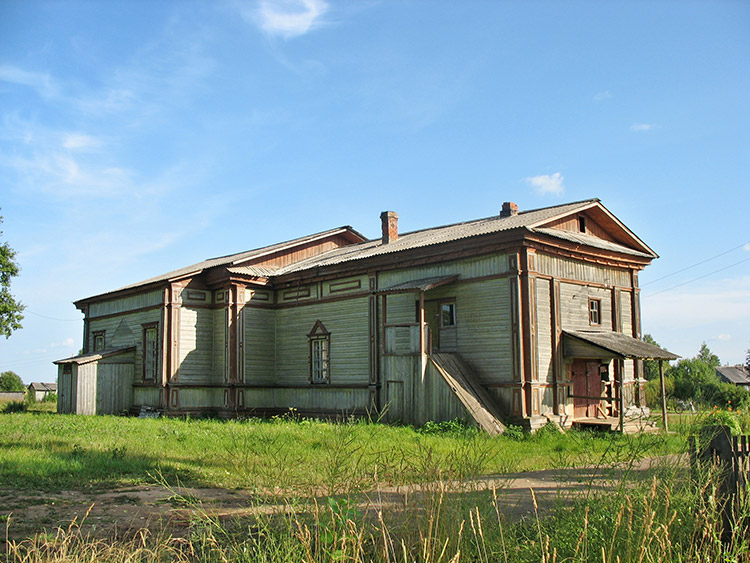 Church of St. John Chrysostom in the village of Bolshiye Selki