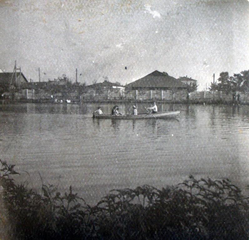 Bogorodsk. Boating on Kabatskoye Lake. 1953