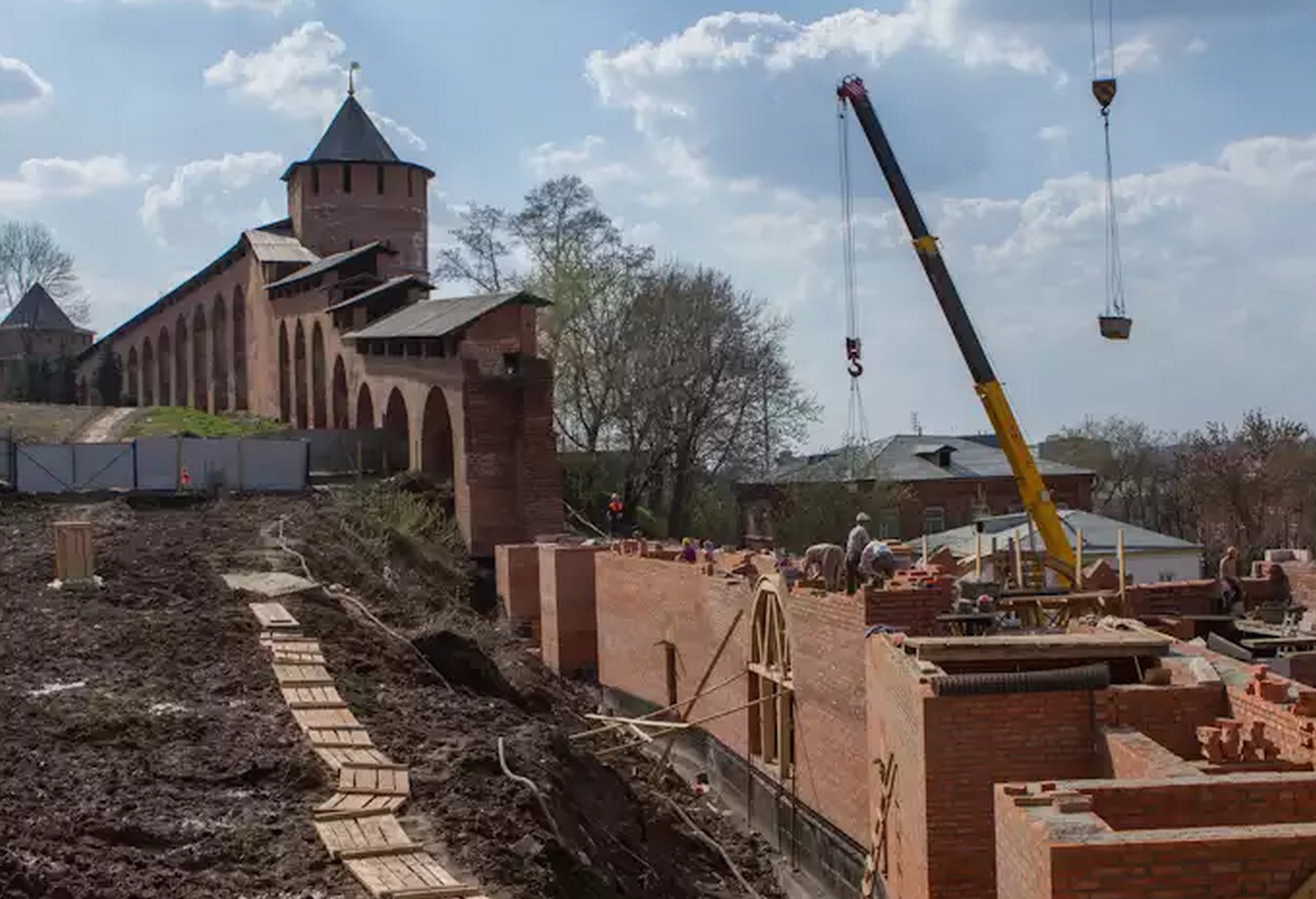 Restoration of the Zachatyevskaya Tower. 2012