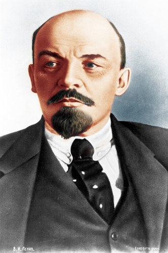 Владимир Ильич Ленин. Советский комплиментарный портрет