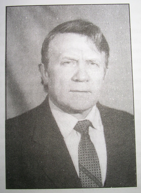 Electrical and mechanical engineer P. K. Lyubaev, author of a documentary book about Pikshen