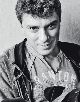 Nemtsov in an informal setting