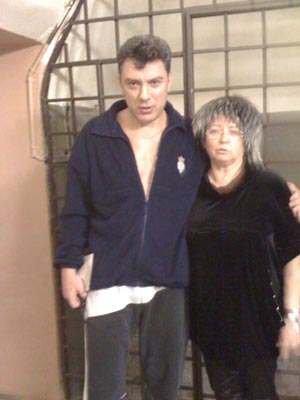Nemtsov in detention (2010-2011). "In one of the cells the detainee B.E. Nemtsov was found. The detainee has been provided with neither a mattress, bedding and an individual sleepi