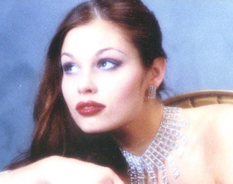 In 1990s style