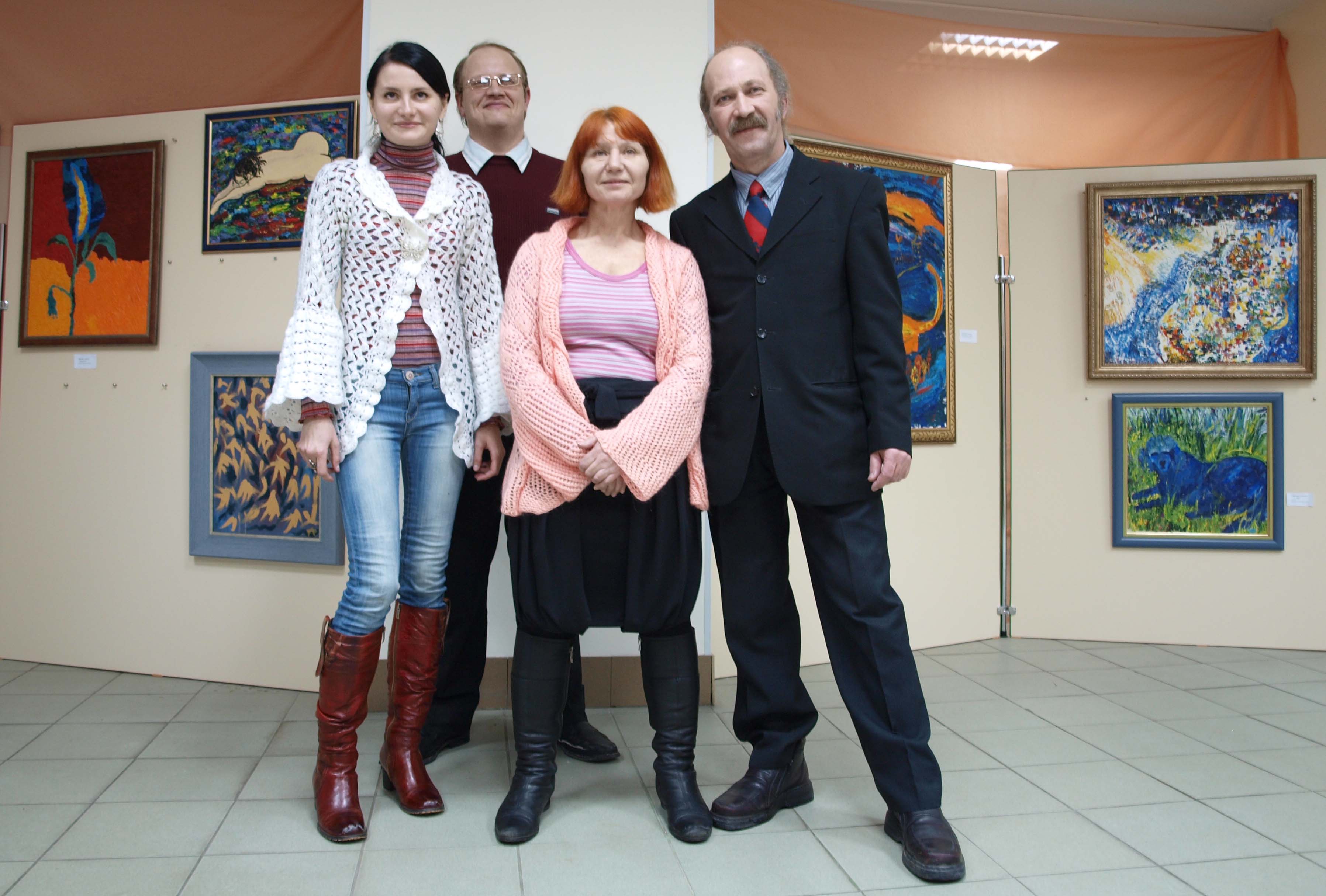 The "Tsvet Granata" ("Pomegranate Color") creative association at the opening of the exhibition