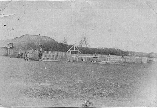 The priest's house in the village of Pikshen. Velen Kunshka tarkaso