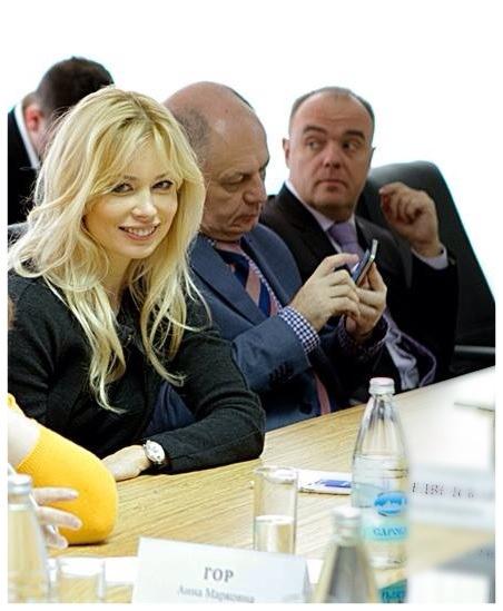 With Nizhny Novgorod officials