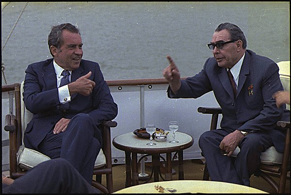 Brezhnev teaches Nixon how to govern America, 1973