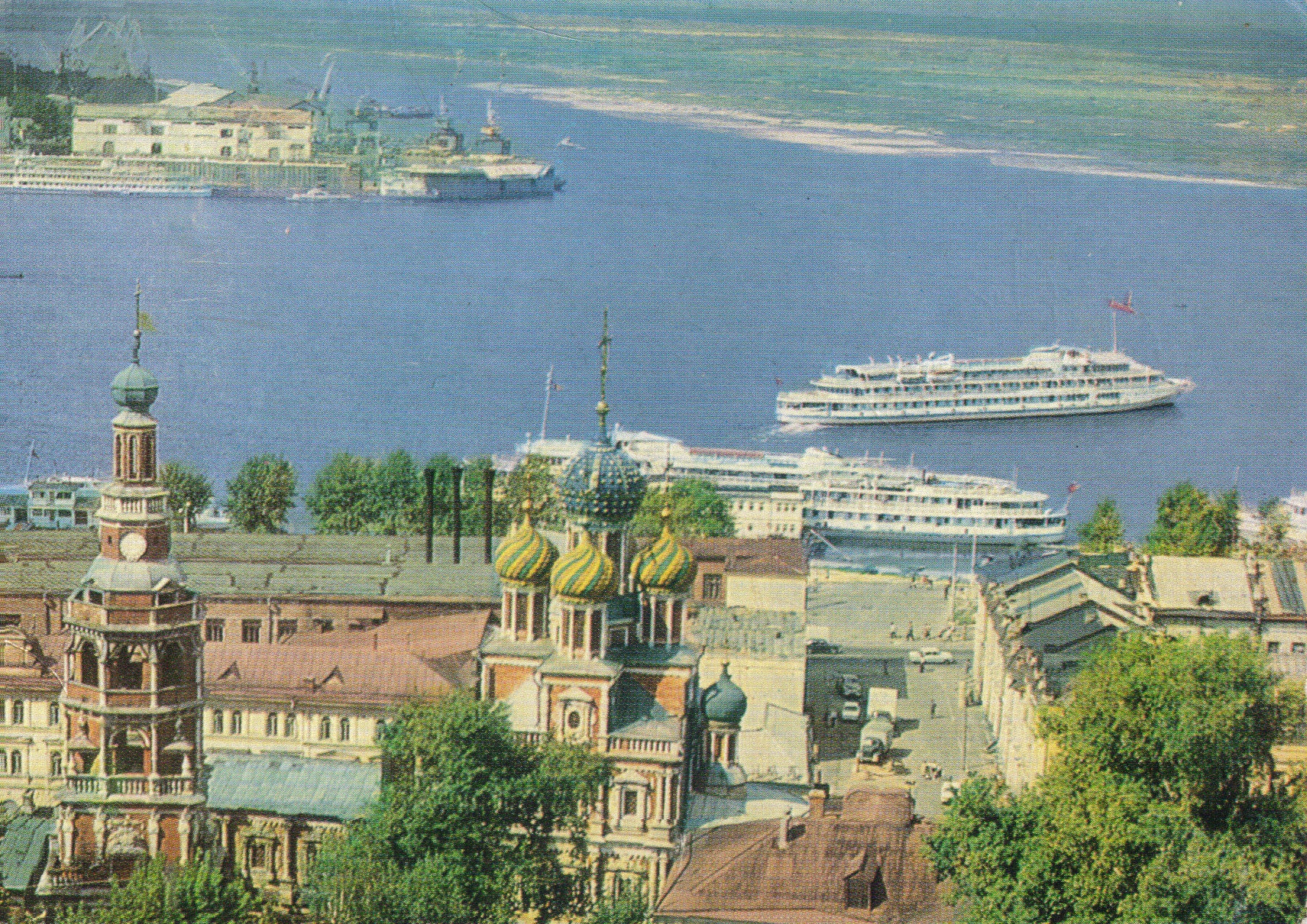 View of the Strelka (1975). In the foreground — the Rozhdestvenskaya Church, in whose cellars, according to Melnikov-Pechersky, Khlyst religious rituals were held