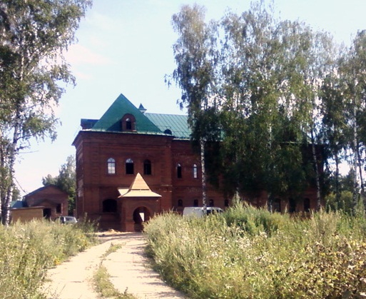 Construction of the optical theatre in the village of Vladimirskoye