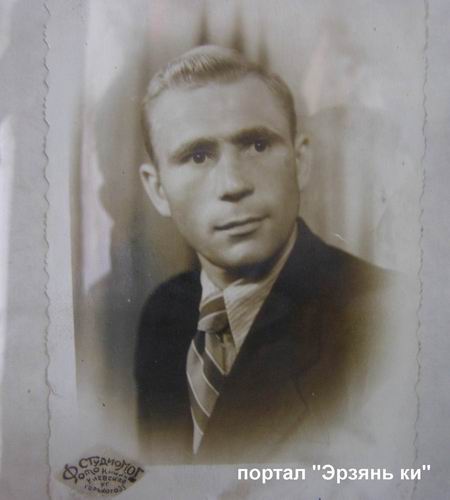 Authentic Pikshen villagers. Fyodor Nikolayevich Turshatov