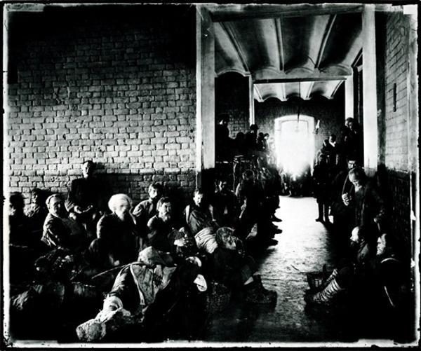 Inside N. A. Bugrov's flophouse. Photo by Maxim Dmitriev