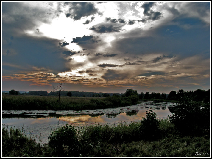 Evening on the Pyana River. Author — Sqlizzz