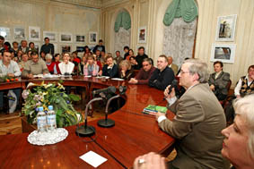 The author of the idea of building the Optical Theatre in the village of Vladimirskoye , Mr. Zorin