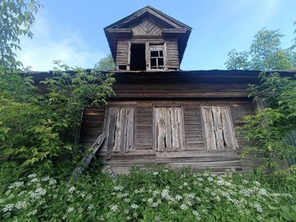 Елевая Заводь, деревянное здание