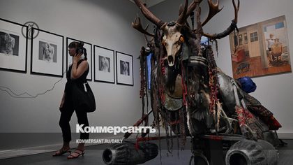 Галерея «Триумф». Экспозиция с инсталляцией