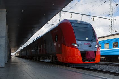 Скоростной поезд РЖД
