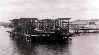 Nizhny Novgorod. Construction of the Kanavinsky Bridge