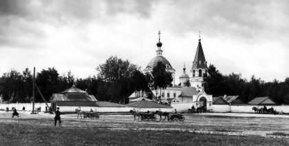 Nizhny Novgorod. Oksky Descent, 2a. Convent of the Exaltation of the Holy Cross