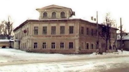 Нижний Новгород, улица Горького. Угол Горького и Студёной