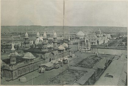 Общий вид на среднеазиатский и художественный отделы. С фотографии М. П. Дмитриева в Нижнем Новгороде. Автотипия Эд. Гоппе.