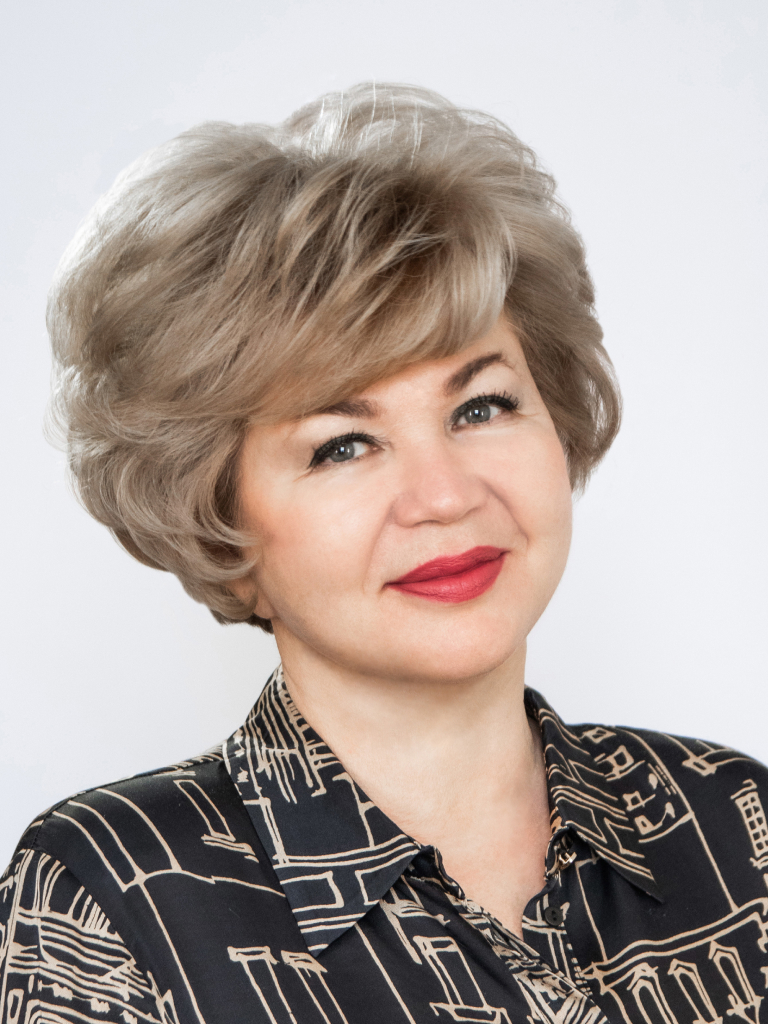 Смотракова Наталья Борисовна