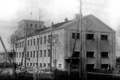 Баня на проспекте Ильича, дом 1а — та самая общественная баня, задуманная для города-коммуны
