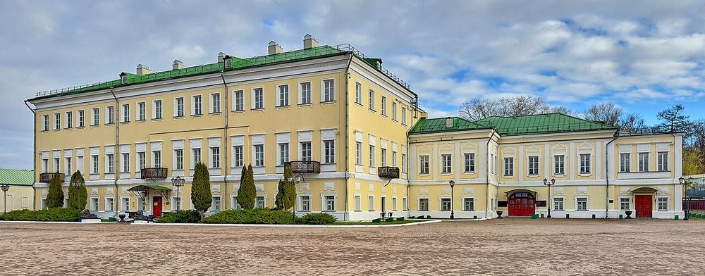 Главный усадебный дом Баташёвых — Шепелевых в Выксе