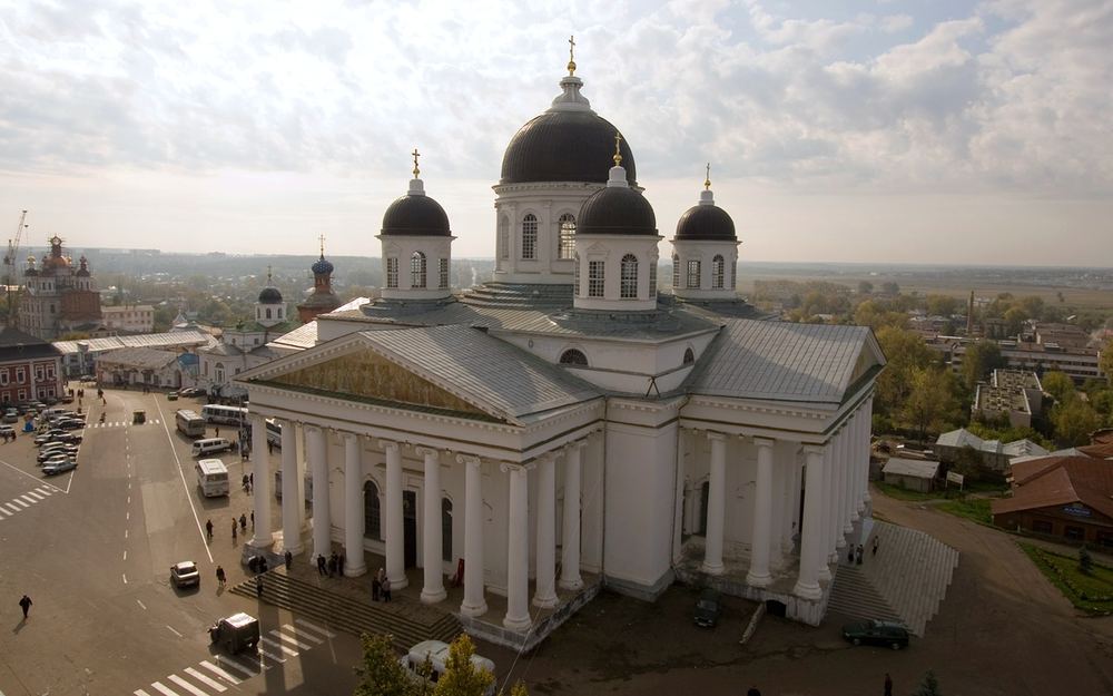 Воскресенский собор на Соборной площади Арзамаса