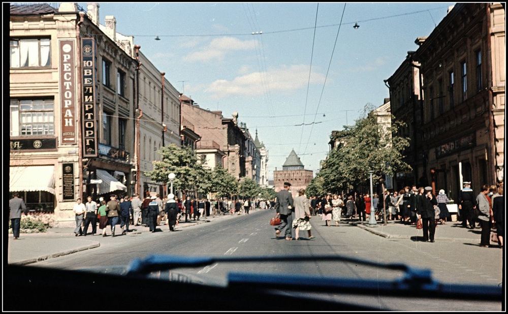 Улица Свердлова, вид на кремль. Горький, 1960-е годы