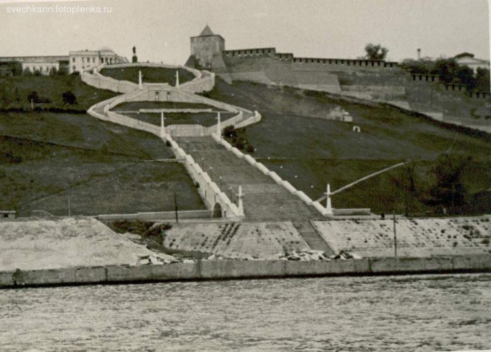 Чкаловская лестница, вид с Волги. Горький, 1950-е