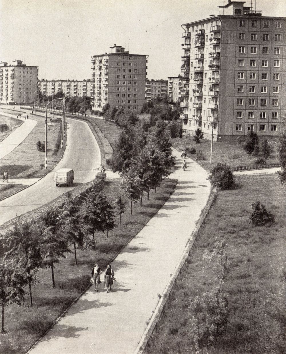 Сормовский район бульвар пятиэтажки