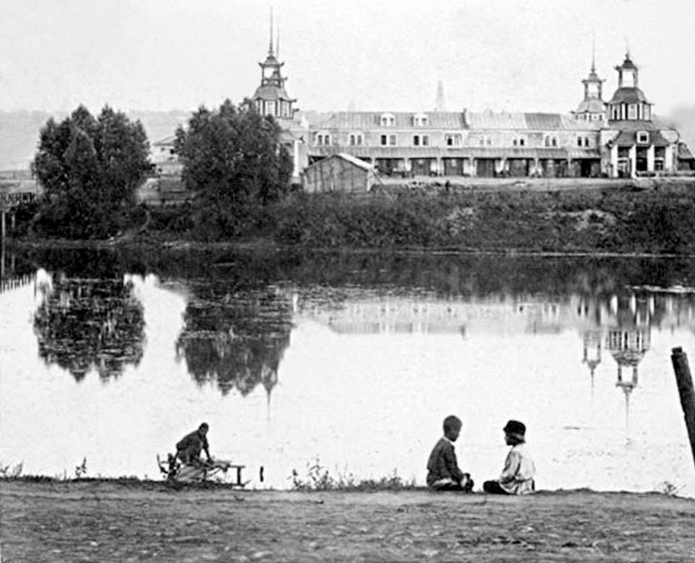 Ярмарка. Бетанкуровский канал. Китайские ряды