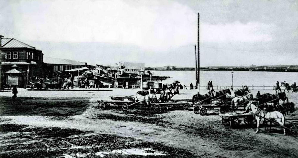 Нижегородская ярмарка. Общий вид на Лубочные ряды и Мещерское озеро