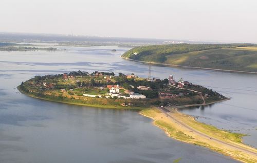 Свияжск весной